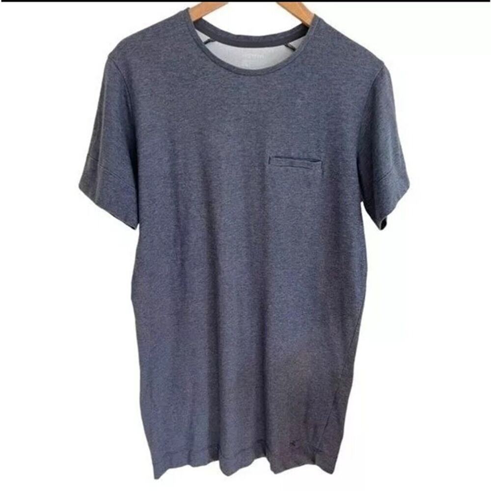 Arcteryx Dress Women’s Medium Gray Short Sleeve Lightweight Travel Athleisure